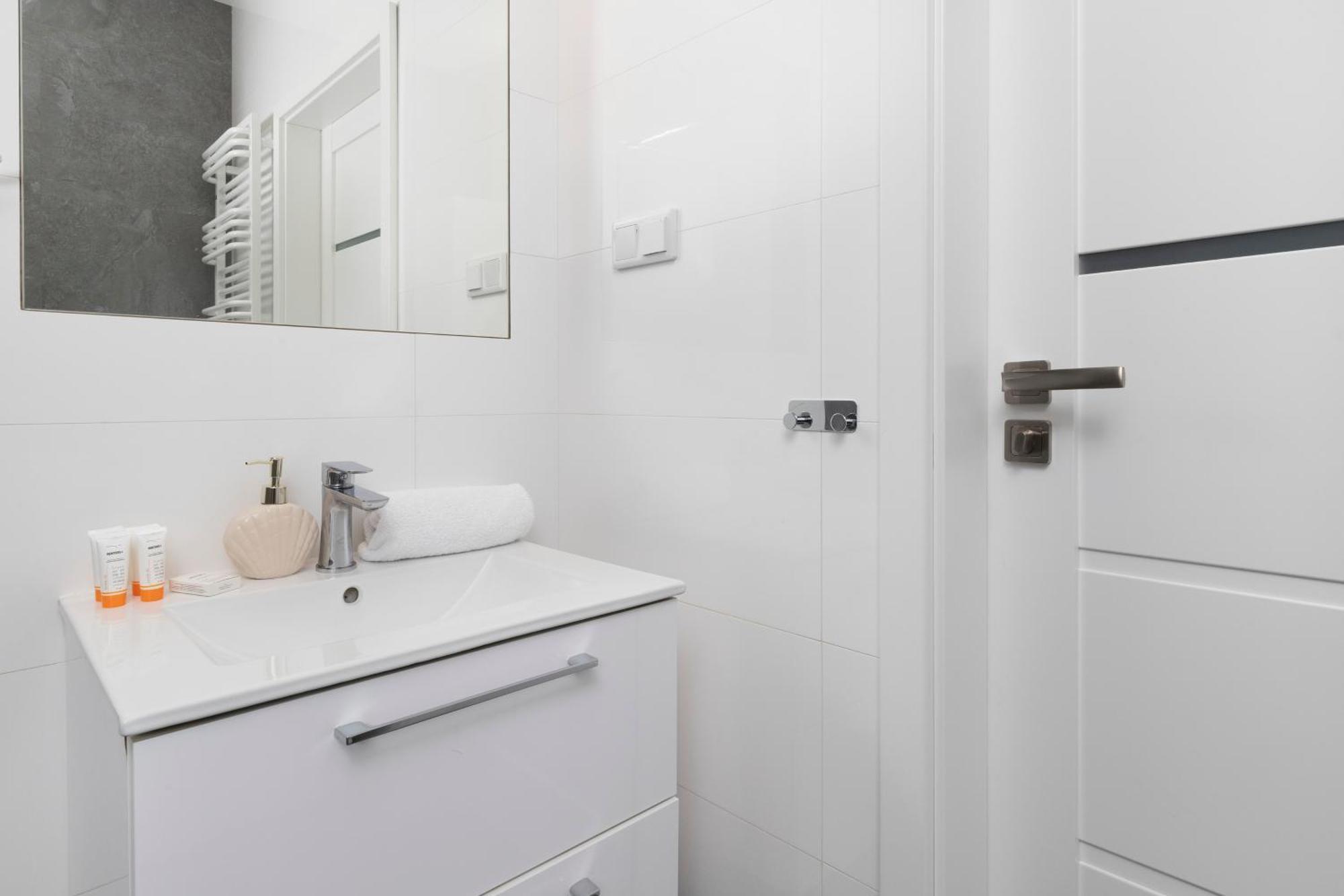 Apartament Z Widokiem Na Morze Obok Parku Millenium W Gdansku By Noclegi Renters Eksteriør bilde